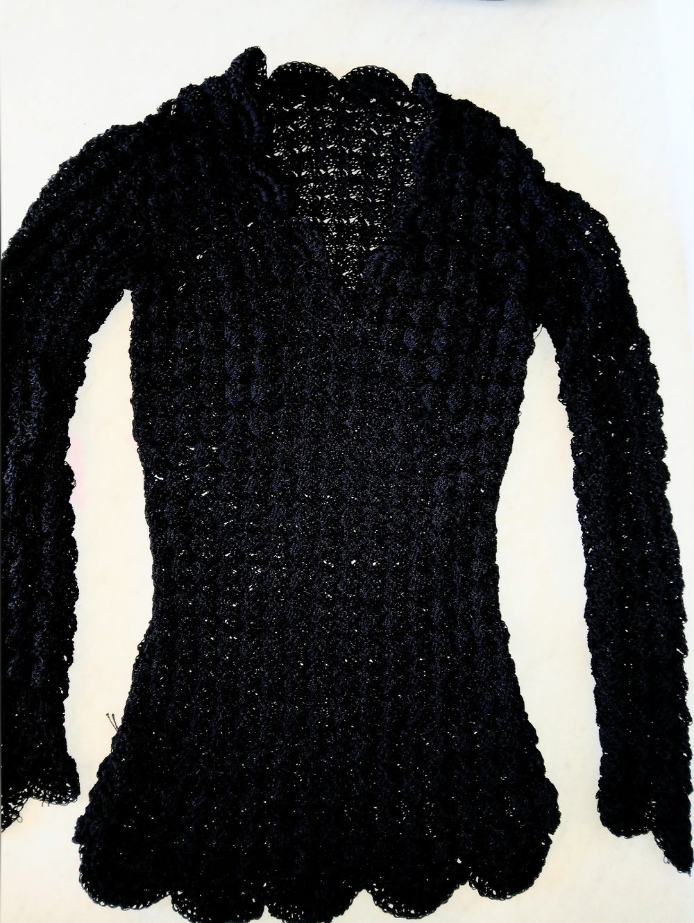 Womens Black Heavy Crotcheted Vneck Top Size Small - Picture 3 of 9